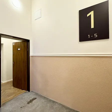 Apartment Kramarska - Old Market Square By Friendly Poznan